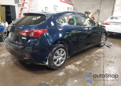2016 Mazda Mazda3 I Sport из США, поврежденный, VIN JM1BM1J79G1324504
